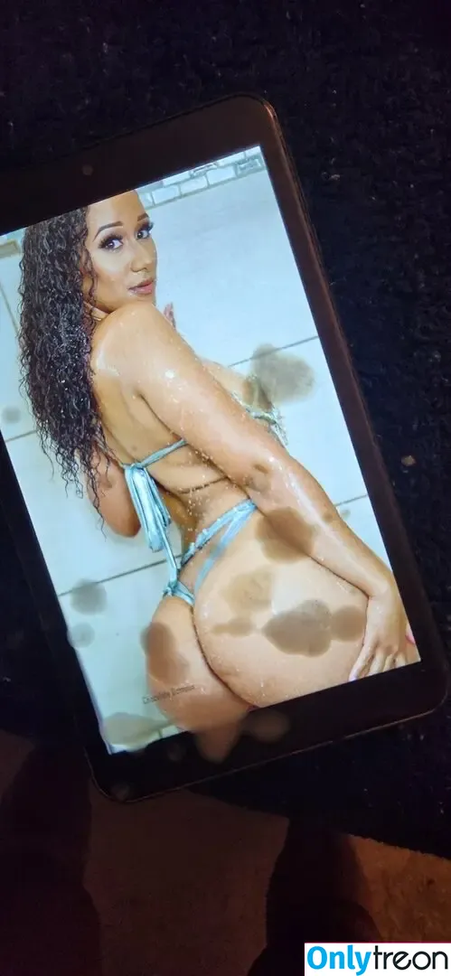 Jessijax nude photo #0022 (Cleocakes)