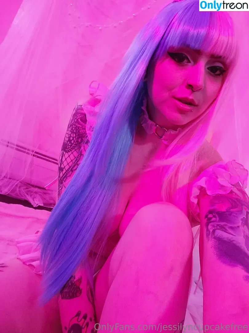 jessilyncupcakefree голая photo #0139 (jessilyncupcake)