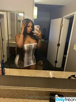 Jessncredible / sexyy_jesss / tsjessncredible nude photo #0050