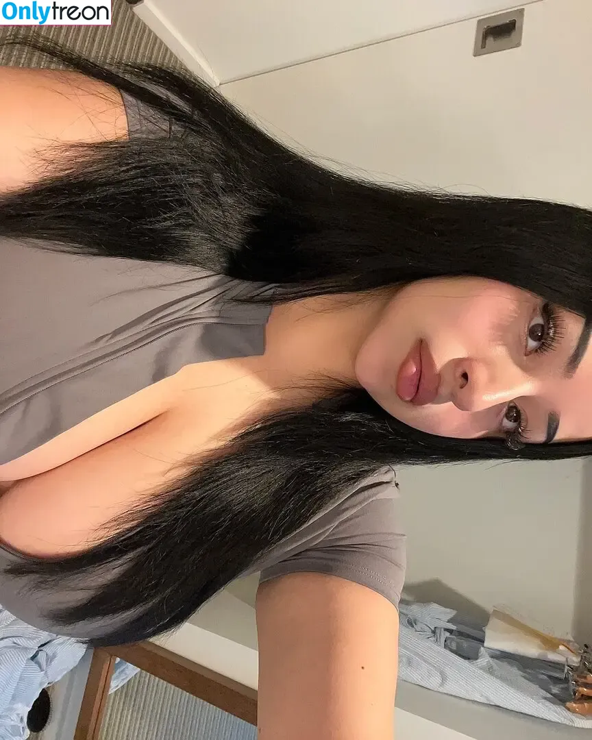 jesstcrodriguez nude photo #0004 (jessrodiz)