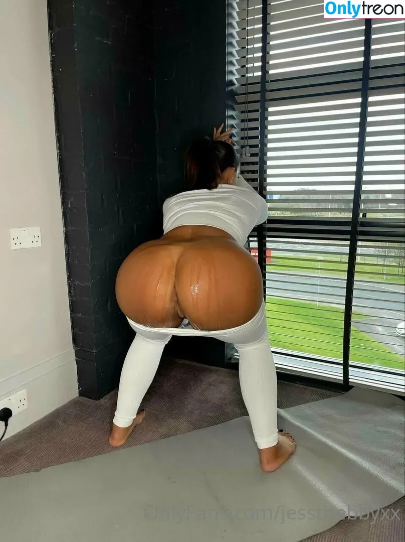 jessthebbyxx nude photo #0011 (jessthebby7)