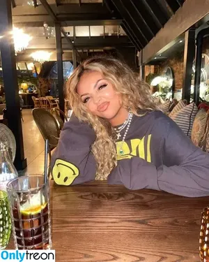 Jesy Nelson / jesynelson фото голая #0220