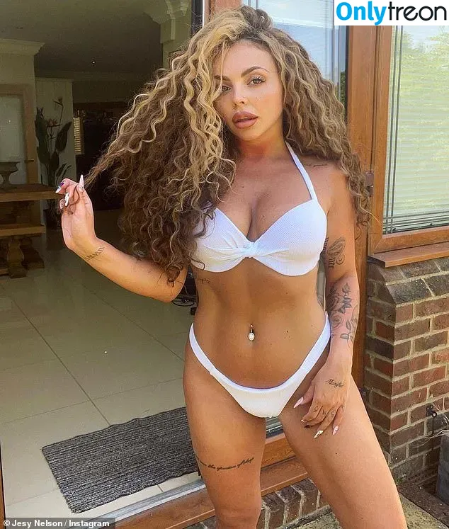 Jesy Nelson nude photo #0006 (jesynelson)