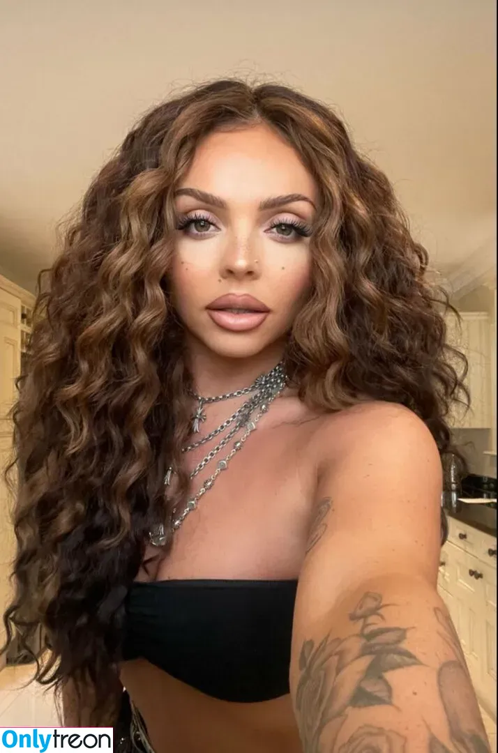 Jesy Nelson голая photo #0096 (jesynelson)