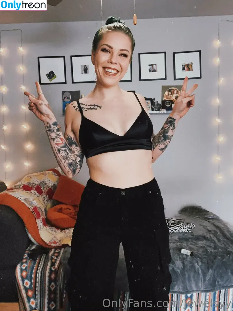 jewelsyy nude photo #0023 (jewelsy__)