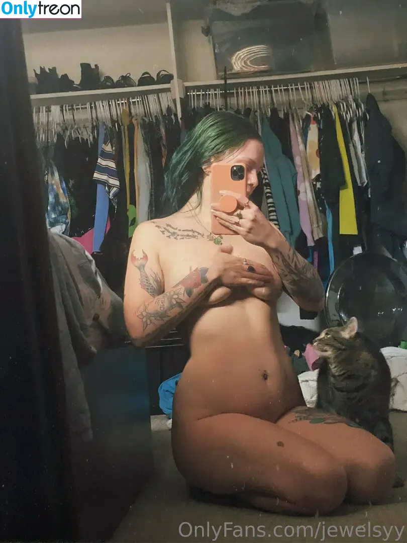 jewelsyy nude photo #0026 (jewelsy__)