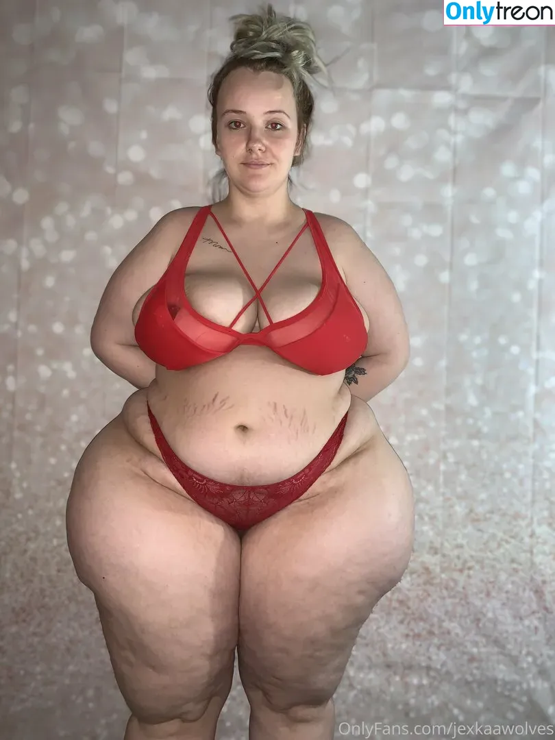 JexkaaWolves голая photo #0052 (JexkaaWolves)