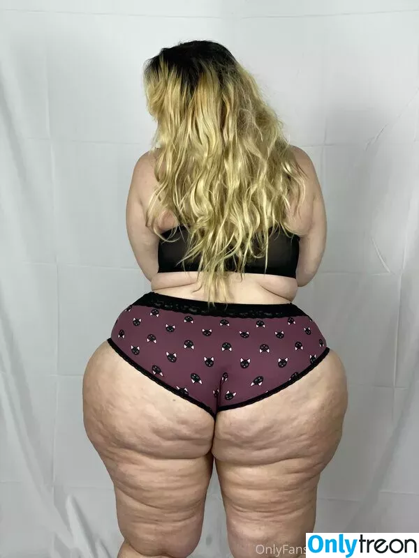 JexkaaWolves nude photo #0237 (JexkaaWolves)