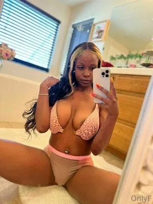 jezabelvisser / jezabelvessir_finest nude photo #0175