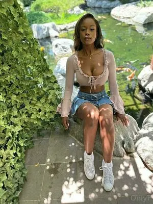 jezabelvisser / jezabelvessir_finest nude photo #0274