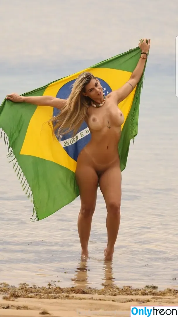 Jhenni Giovanelli nude photo #0060 (jhennifergio)