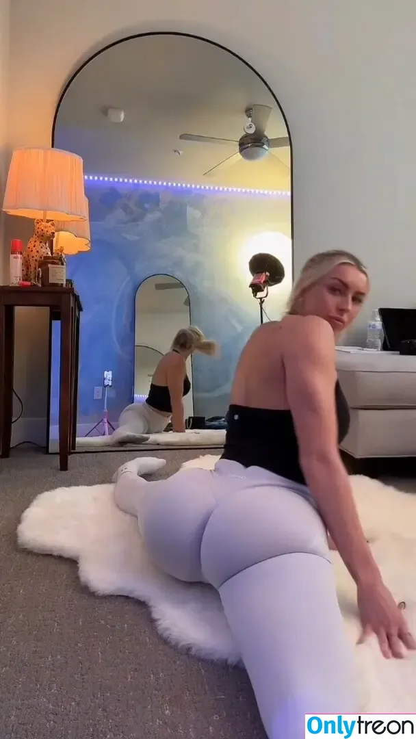 Jiggly_jessicaa nude photo #0026 (jjeesiicaa_)