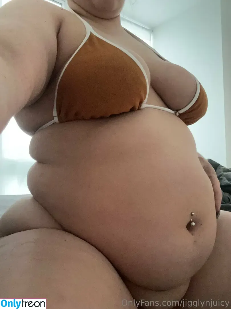 jigglynjuicy nude photo #0215 (jigglynjuicy)