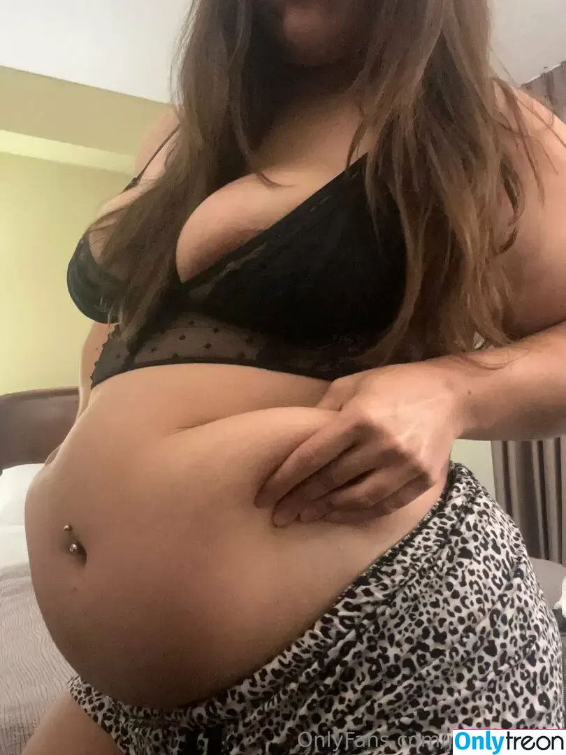 jigglynjuicy nude photo #0223 (jigglynjuicy)