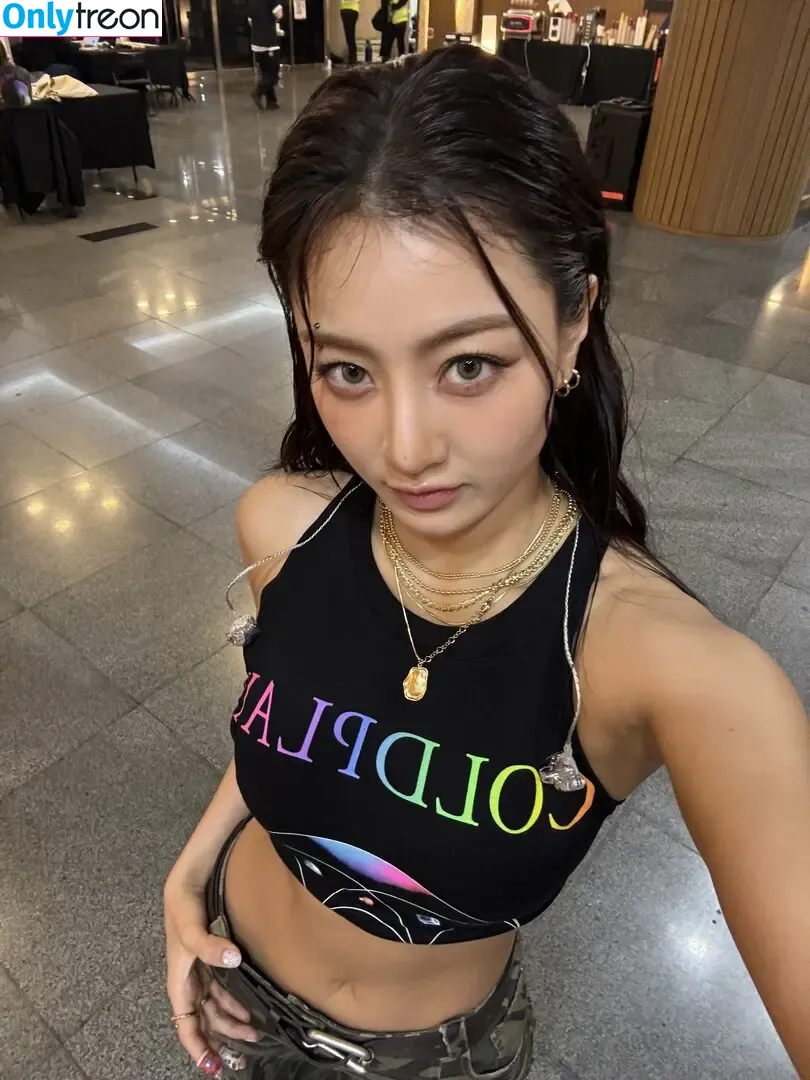 Jihyo nude photo #0272 (Park Ji-hyo / TWICE / _zyozyo / 박지효)