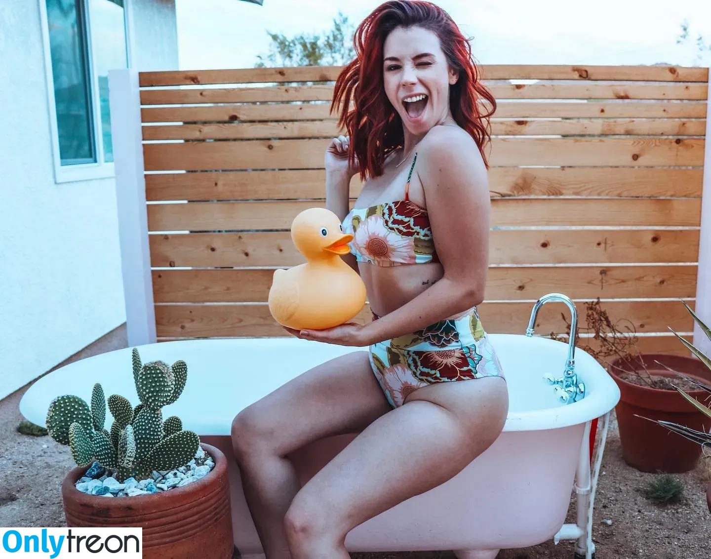 Jillian Rose Reed голая photo #0034 (jillianrosereed)
