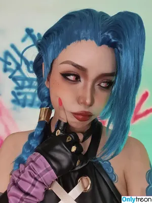 Jinx Cosplay Arcane / LeagueLegends / jinxedyumeria nude photo #0066
