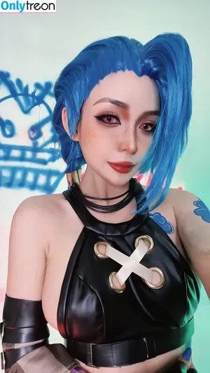 Jinx Cosplay Arcane / LeagueLegends / jinxedyumeria nude photo #0072