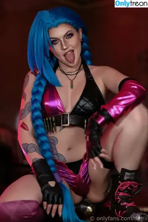 Jinx Cosplay Arcane / LeagueLegends / jinxedyumeria nude photo #0114