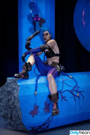 Jinx Cosplay Arcane / LeagueLegends / jinxedyumeria фото голая #0244