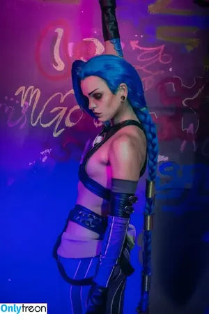 Jinx Cosplay Arcane / LeagueLegends / jinxedyumeria фото голая #0261