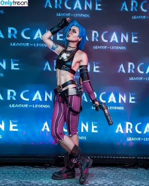 Jinx Cosplay Arcane / LeagueLegends / jinxedyumeria фото голая #0270
