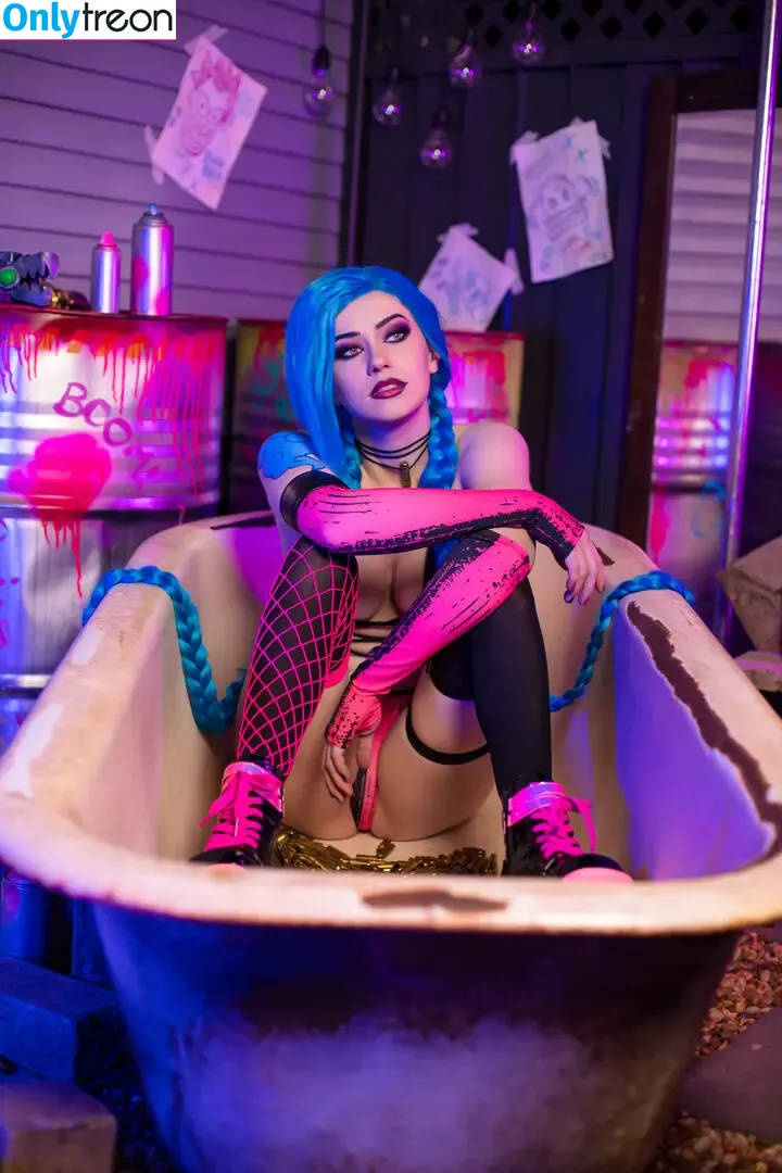 Jinx Cosplay Arcane nude photo #0005 (LeagueLegends / jinxedyumeria)