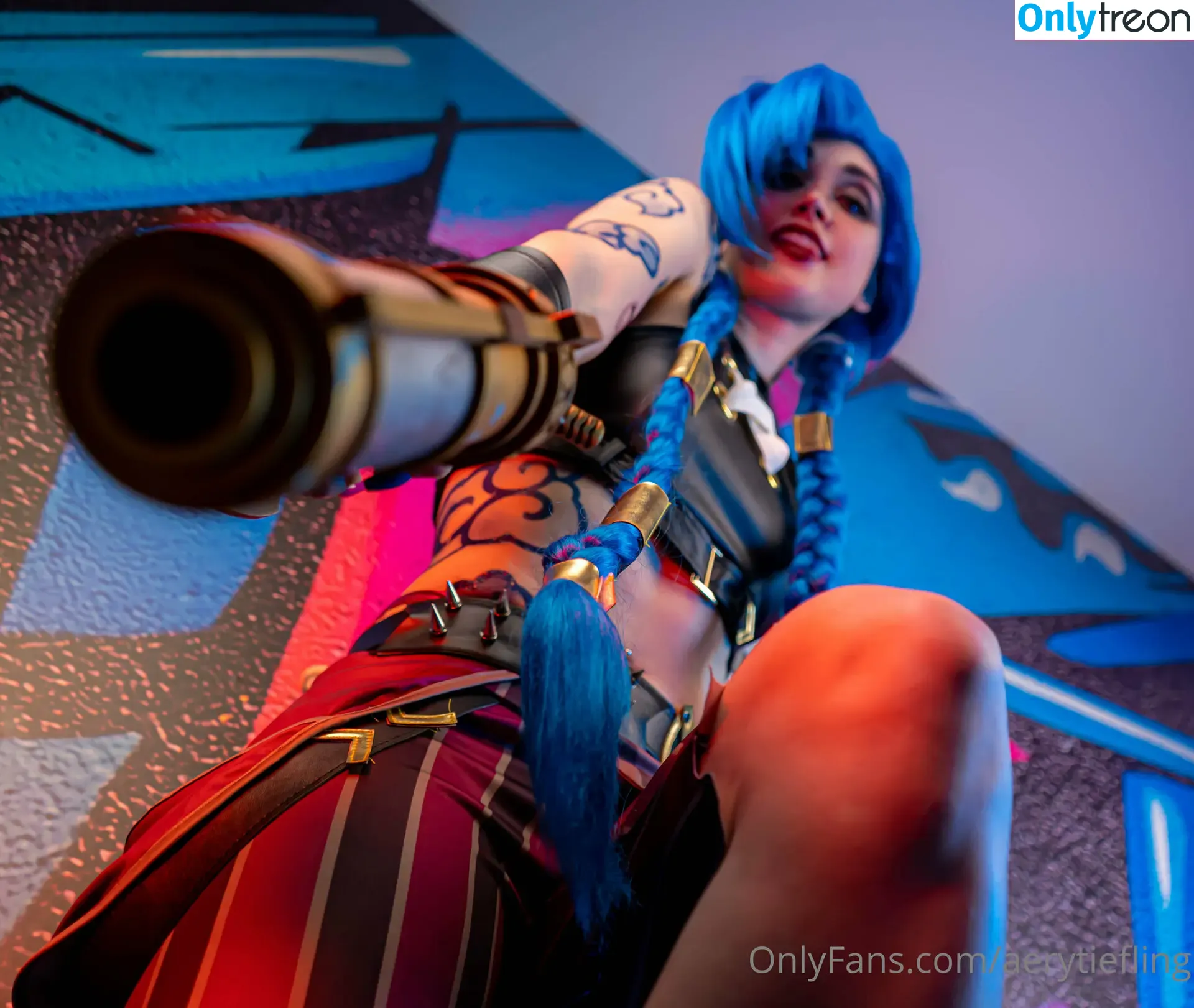 Jinx Cosplay Arcane nude photo #0043 (LeagueLegends / jinxedyumeria)