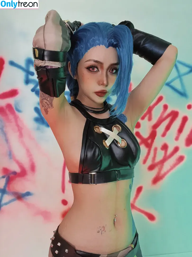 Jinx Cosplay Arcane nude photo #0054 (LeagueLegends / jinxedyumeria)