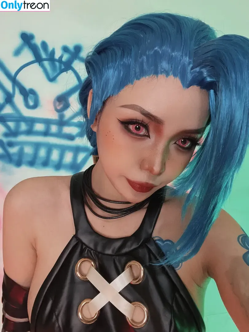 Jinx Cosplay Arcane nude photo #0070 (LeagueLegends / jinxedyumeria)