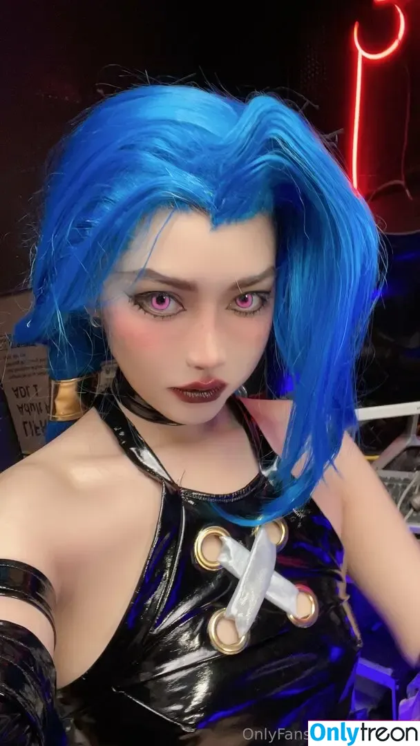 Jinx Cosplay Arcane nude photo #0204 (LeagueLegends / jinxedyumeria)