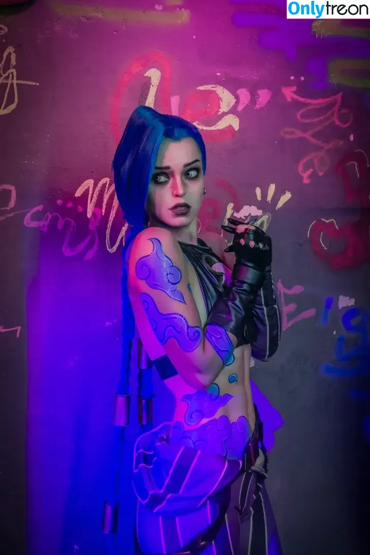 Jinx Cosplay Arcane nude photo #0258 (LeagueLegends / jinxedyumeria)