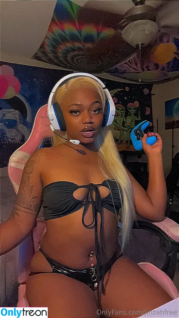 jinzahfree голая photo #0019 (jeanzforfree)