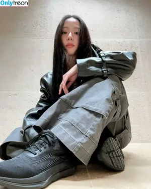 Jisoo / BLACKPINK / qenshizu / sooyaaa__ фото голая #0809