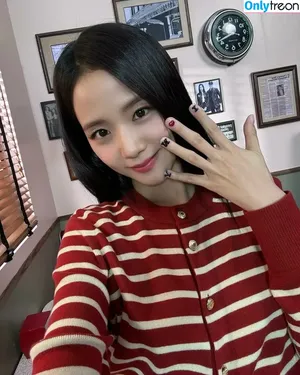 Jisoo / BLACKPINK / qenshizu / sooyaaa__ фото голая #0847