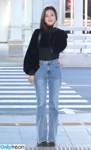 Jisoo / BLACKPINK / qenshizu / sooyaaa__ фото голая #0927