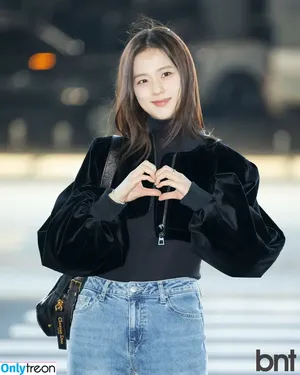 Jisoo / BLACKPINK / qenshizu / sooyaaa__ фото голая #0941