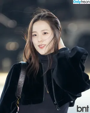 Jisoo / BLACKPINK / qenshizu / sooyaaa__ фото голая #0942