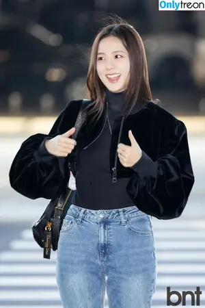 Jisoo / BLACKPINK / qenshizu / sooyaaa__ фото голая #0945
