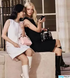 Jisoo / BLACKPINK / qenshizu / sooyaaa__ nude photo #0969