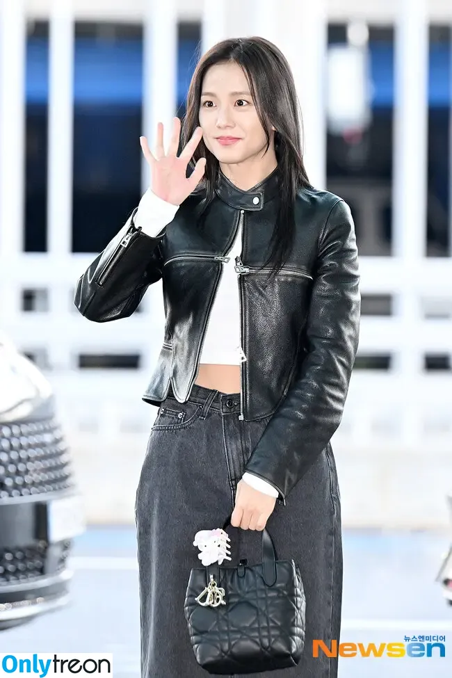 Jisoo голая photo #0880 (BLACKPINK / qenshizu / sooyaaa__)
