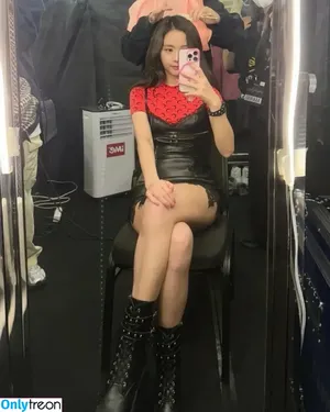 Jisoo / BLACKPINK / qenshizu / sooyaaa__ фото голая #1364