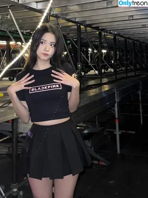 Jisoo / BLACKPINK / qenshizu / sooyaaa__ nude photo #1700