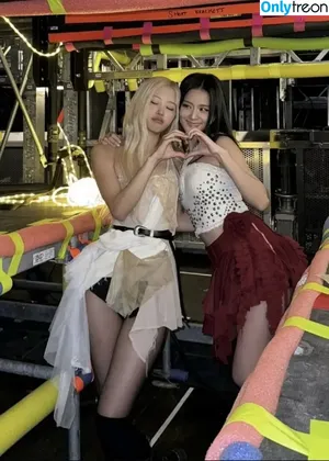 Jisoo / BLACKPINK / qenshizu / sooyaaa__ nude photo #1752