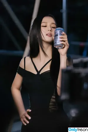 Jisoo / BLACKPINK / qenshizu / sooyaaa__ nude photo #1755