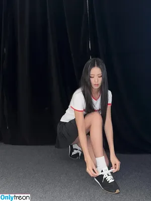 Jisoo / BLACKPINK / qenshizu / sooyaaa__ nude photo #1765