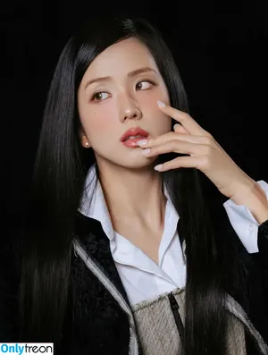 Jisoo / BLACKPINK / qenshizu / sooyaaa__ nude photo #1810