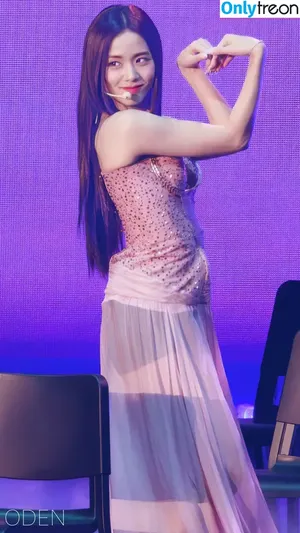 Jisoo / BLACKPINK / qenshizu / sooyaaa__ nude photo #1832
