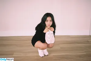Jisoo / BLACKPINK / qenshizu / sooyaaa__ фото голая #1854