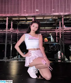 Jisoo / BLACKPINK / qenshizu / sooyaaa__ фото голая #1904